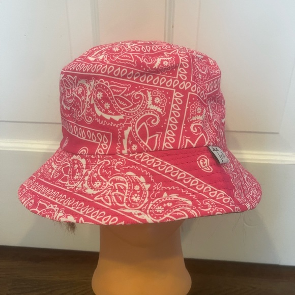 O/S Tropical society pink bandana colored bucket hat - Picture 1 of 1